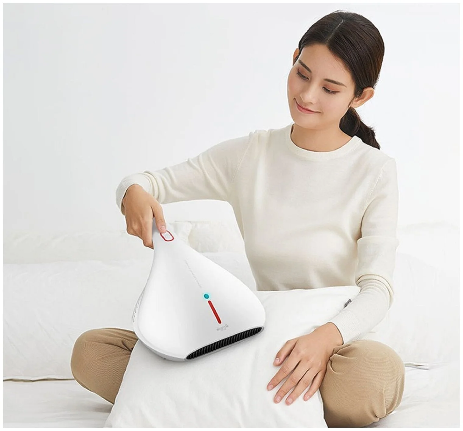 Купить Ручной пылесос Deerma CM800 для удаления пылевого клеща Ручной пылесос Deerma CM800 для удаления пылевого клеща
