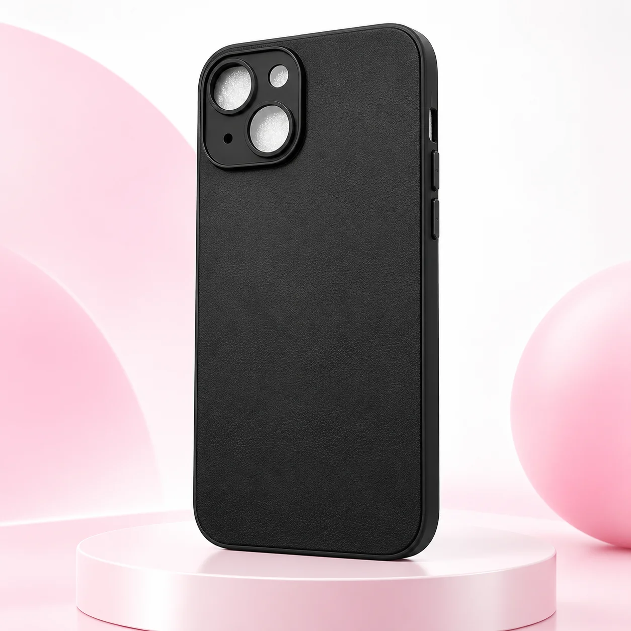 Чехол пластиковый iPhone 14 черный