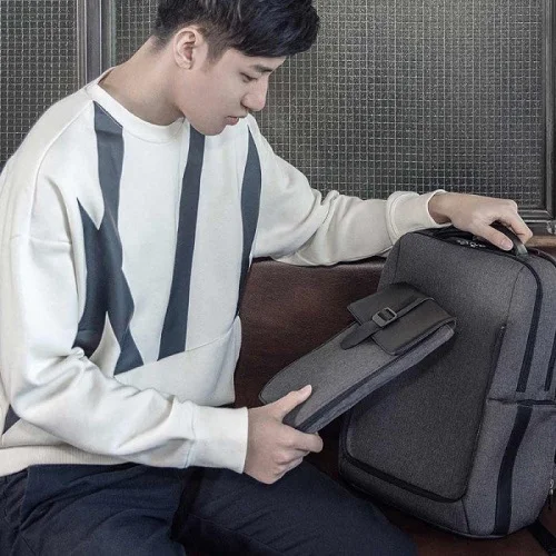 Купить Рюкзак-сумка Xiaomi Fashion Commuter Backpack 2 в 1 Рюкзак-сумка Xiaomi Fashion Commuter Backpack 2 в 1