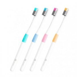 Набор зубных щеток Dr. Bei Colors 4шт