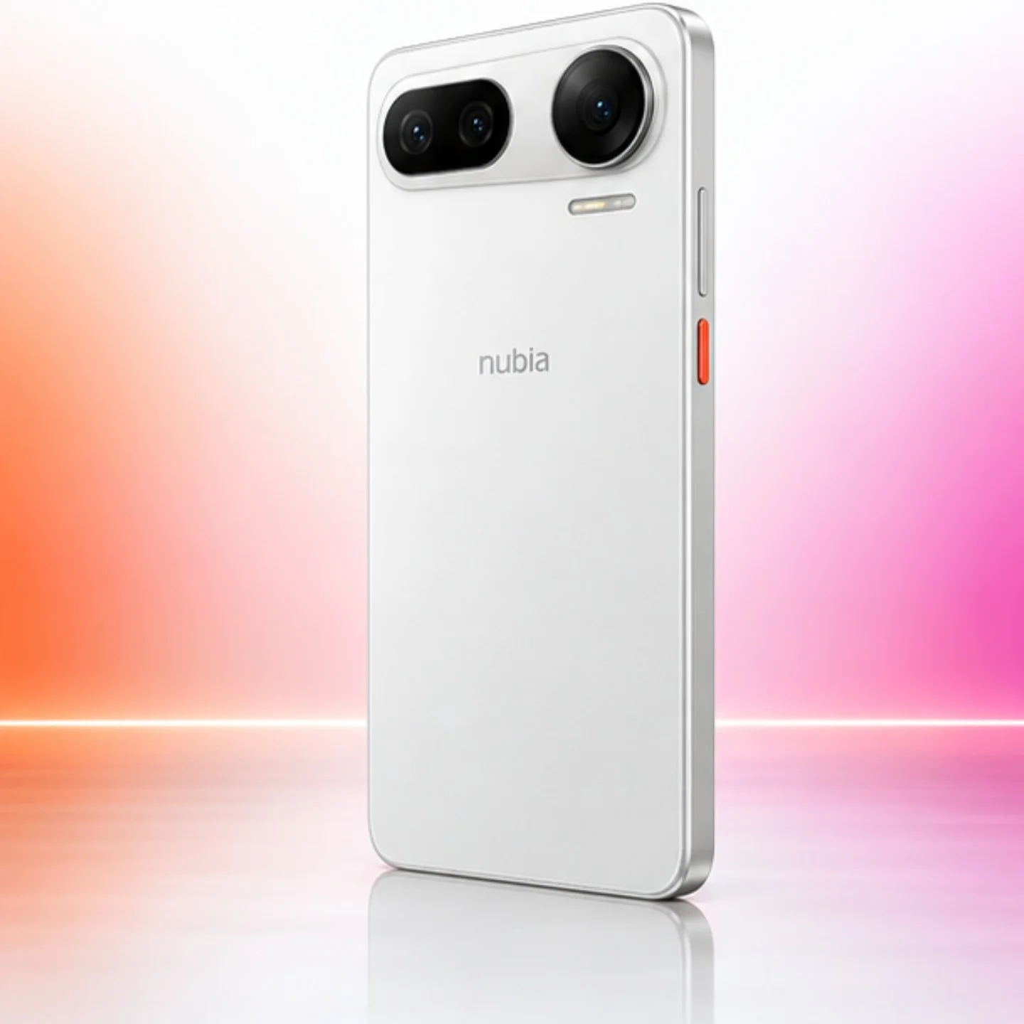 ZTE Nubia NaviX Ultra 16/512GB White (Белый)