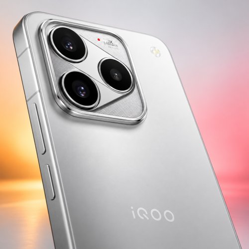 iQOO 16 12/512GB Legend (Серебристо-белый)