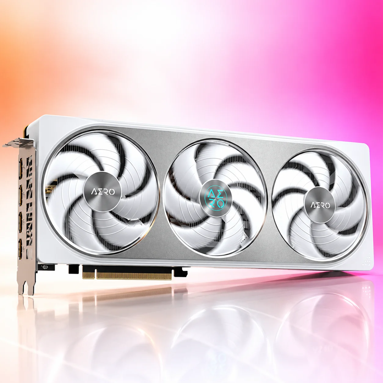 Видеокарта GIGABYTE NVIDIA GeForce RTX 5070 AERO OC 12Gb