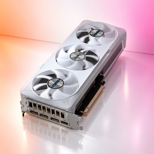Видеокарта GIGABYTE NVIDIA GeForce RTX 5070 EAGLE ICE SFF OC 12Gb