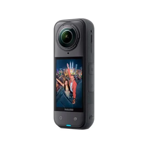 Экшн-камера Insta360 X5