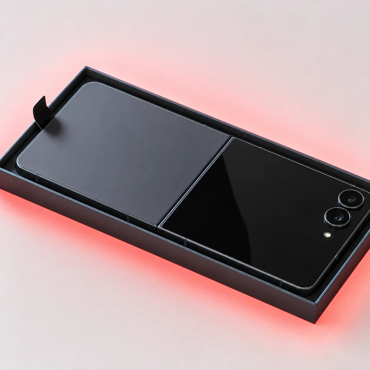 Купить Samsung Galaxy Z Flip 8 12/256Gb (SM-F776B) Graphite (Графит) Samsung Galaxy Z Flip 8 12/256Gb (SM-F776B) Graphite (Графит)