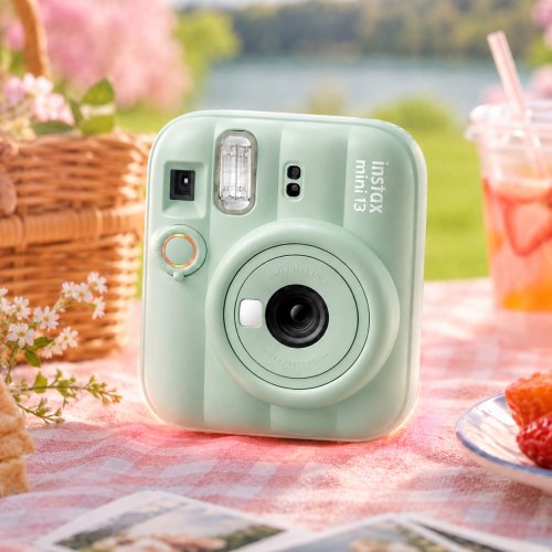 Фотоаппарат моментальной печати Fujifilm Instax MINI 13 Зеленый