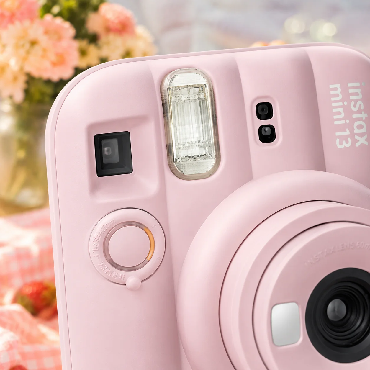 Фотоаппарат моментальной печати Fujifilm Instax MINI 13 Розовый (Candy Pink)