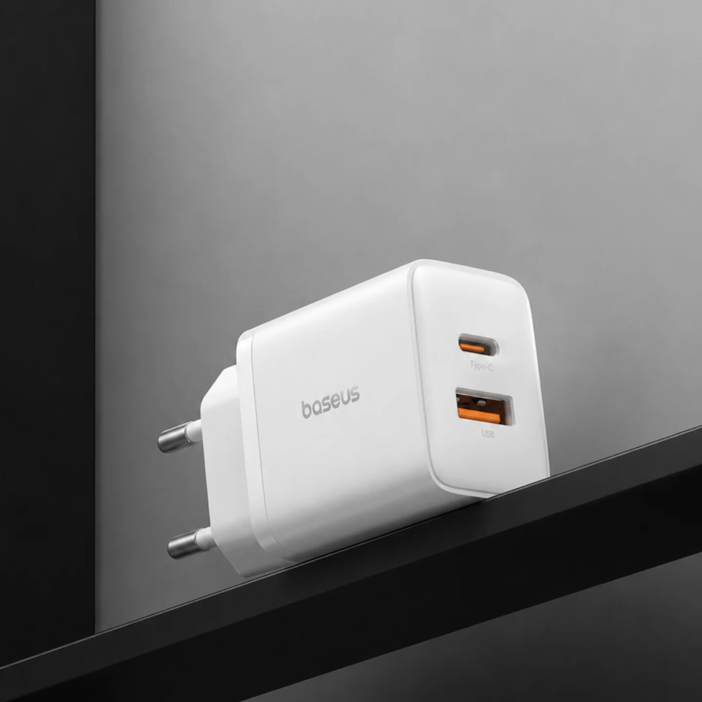 Сетевая зарядка Baseus Cube Fast Charger C+U 30W (P10111404213-00) Белый